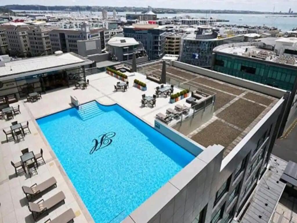 Lovely Bright Apartment With Balcony Pool And Gym โอ๊คแลนด์ ภายนอก รูปภาพ